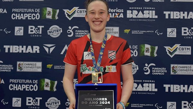 Victória Strassburger é campeã sub-21 do TMB Plati