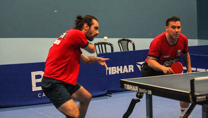 Visão  Seleção masculina de ténis de mesa garante 'meias' dos