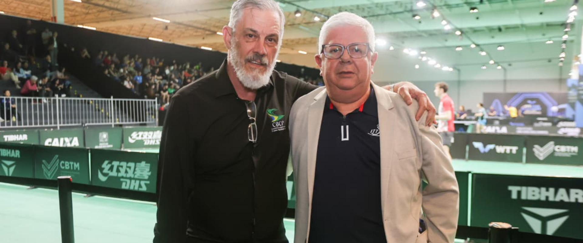 Vilmar Schindler recebe presidente do Comitê Brasileiro de Clubes Paralímpicos durante o WTT Star Contender