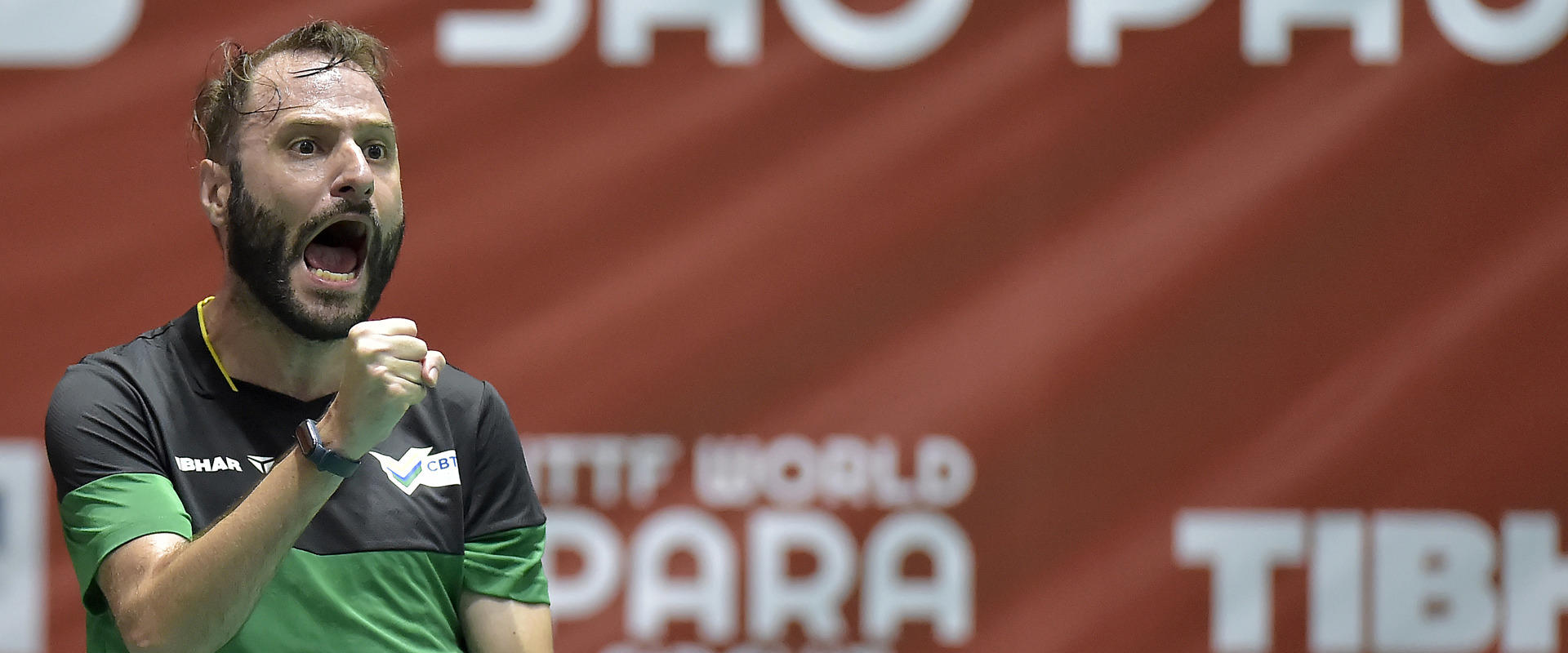 Luiz Filipe Manara leva o tênis de mesa paralímpico ao Showcase do Smash de Singapura