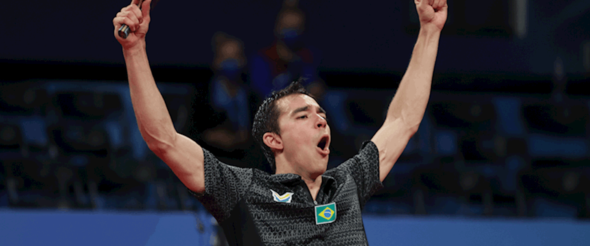 Histórico! Hugo Calderano vence jogo épico contra chinês e avança à final do Mundial de Tênis de Mesa