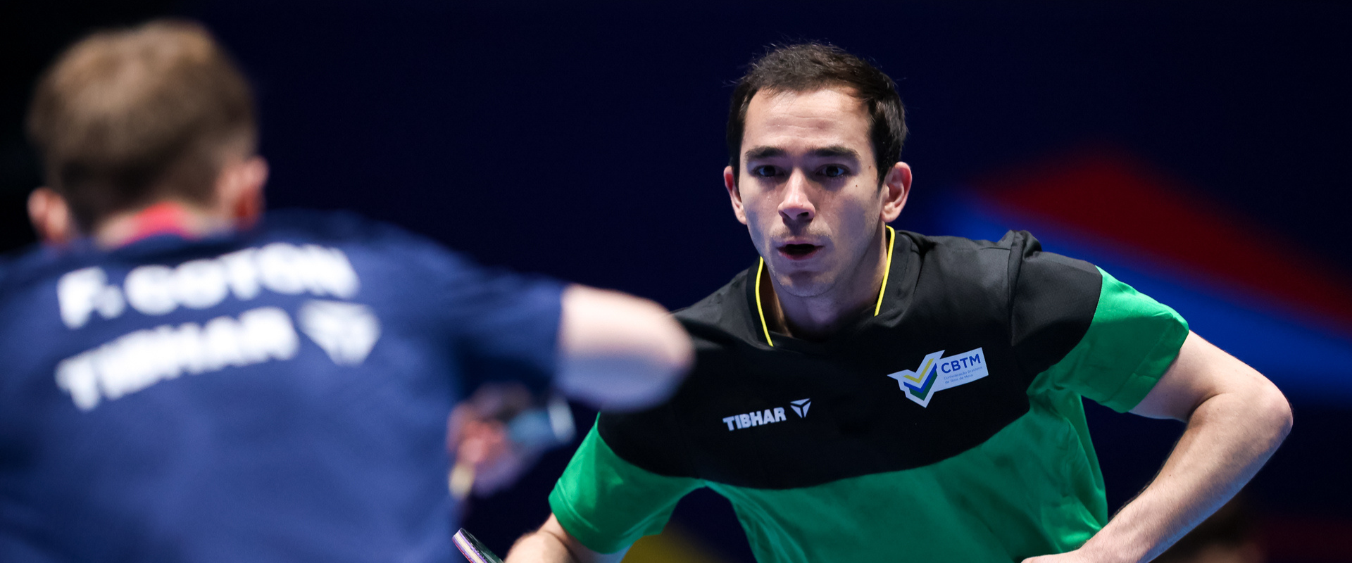 Hugo Calderano supera Maharu Yoshimura e segue na disputa do Europe Smash