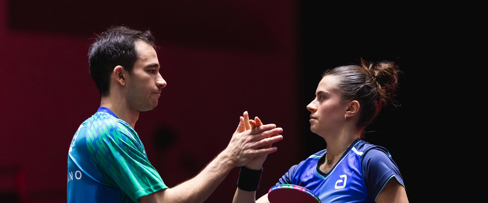 Brasil segue na disputa com dupla mista e Calderano na chave individual no Smash de Singapura