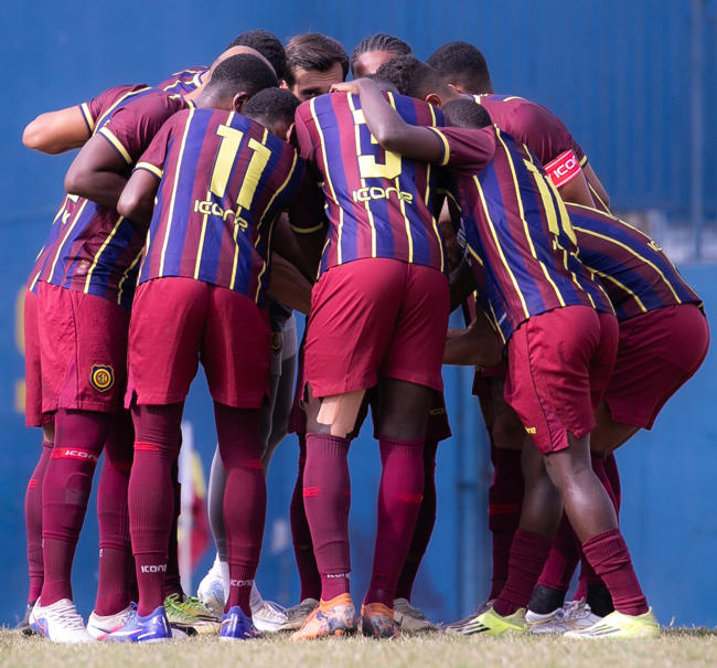 MADUREIRA JOGA PRIMEIRO JOGO DA SEMIFINAL DA COPA RIO