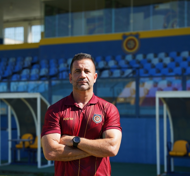 HERMES JÚNIOR É O NOVO TREINADOR DO MADUREIRA