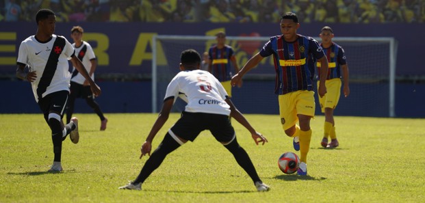 MADUREIRA EMPATA COM O VASCO E SEGUE INVICTO NA COPA RIO SUB-16