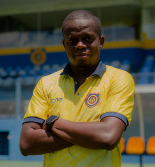 MARCUS VINICIUS É O NOVO TREINADOR DO SUB-17
