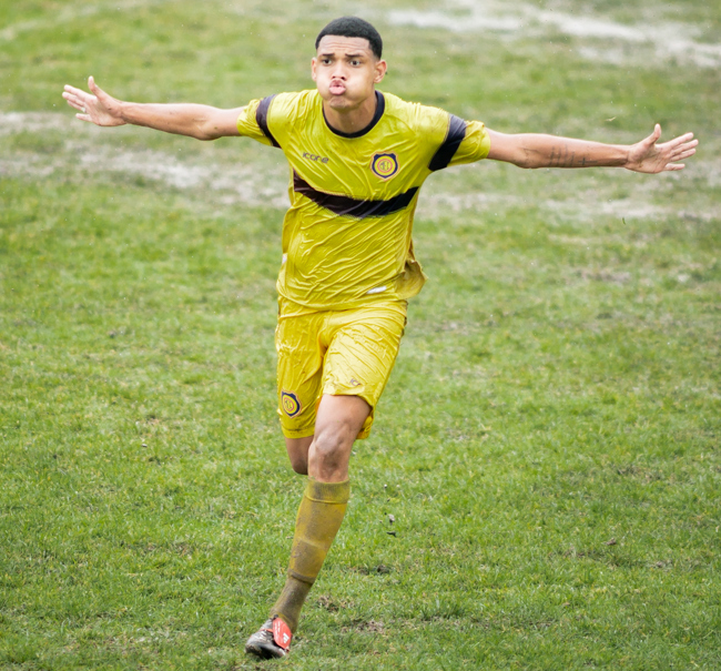 MADUREIRA BUSCA EMPATE NOS ACRÉSCIMOS