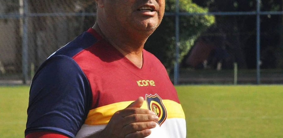 Antônio Carlos Roy não é mais técnico do Madureira