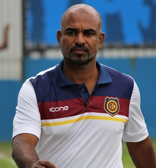 Treinador do Sub-20, Robson Pereira fala sobre estreia no Carioca e metodologia de trabalho à frente da equipe