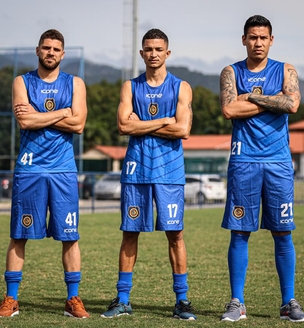 MEC anuncia Lucas Mota, Magdiel e Marlon como reforços para as laterais