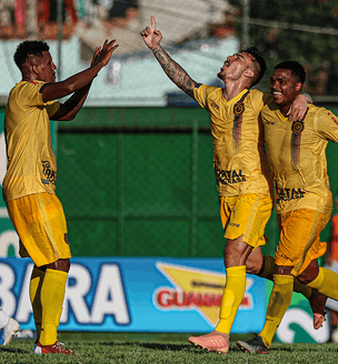 Nathan marca e Madureira vence a terceira seguida no Carioca