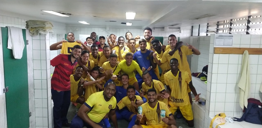 Sub-20 vence o Resende e garante vaga nas quartas