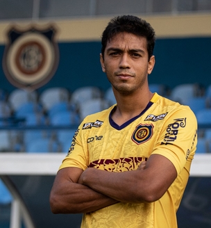 Volante Lucas Zen reforça o Madureira na Série D do Campeonato Brasileiro