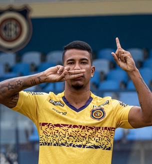 Com base no Sport-PE e passagem pelo futebol europeu, Índio reforça o Madureira na Série D