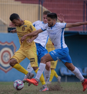Madureira sofre revés para o São Bento-SP: 2 a 1