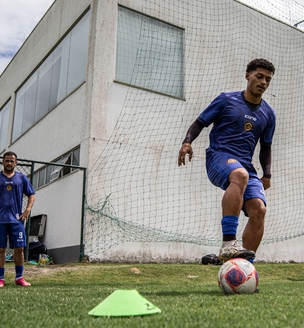 Cria do MEC, Rhuan Rodrigues retorna ao Madureira após período emprestado ao Fortaleza-CE: 'ansioso para demostrar meu crescimento dentro de campo' 
