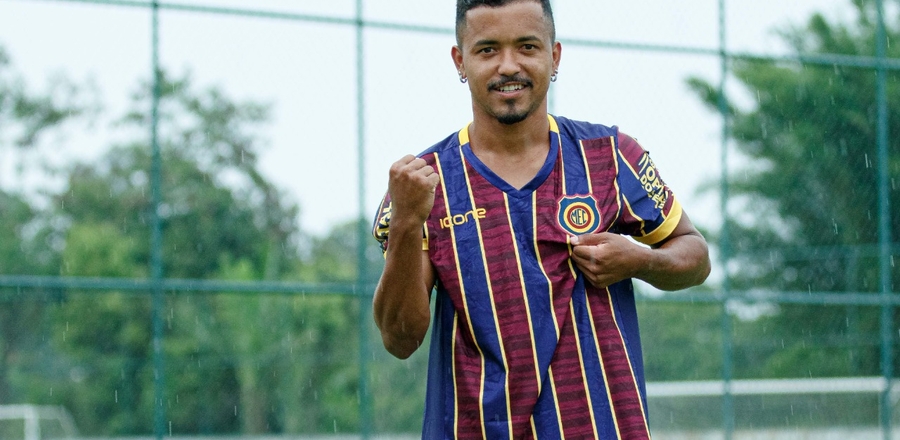 Após passagem pelo futebol europeu, Marlinho é o n