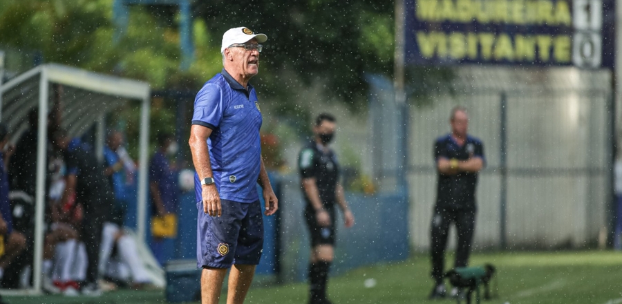 Alfredo Sampaio analisa vitória na estreia e quer