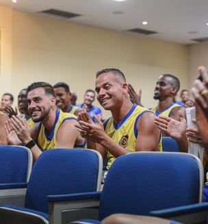 MADUREIRA APRESENTA ELENCO PARA O CAMPEONATO CARIOCA 2023