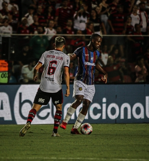 MADUREIRA É GUERREIRO E FICA NO EMPATE CONTRA O FLAMENGO