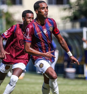 MADUREIRA VENCE MAIS UMA E ENCAMINHA CLASSIFICAÇÃO