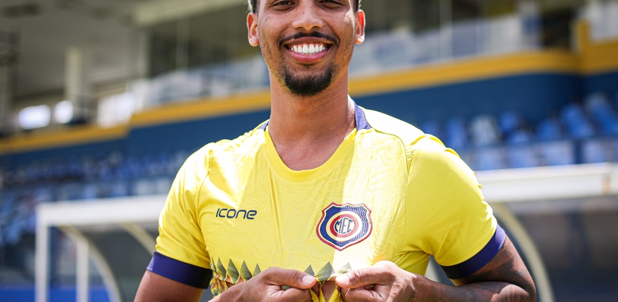LARANJEIRA É O NOVO REFORÇO DO MADUREIRA